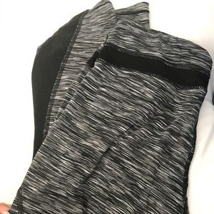 Grey Cropped Leggings